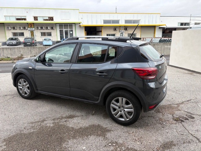 Annonce Dacia Sandero - arrière gauche