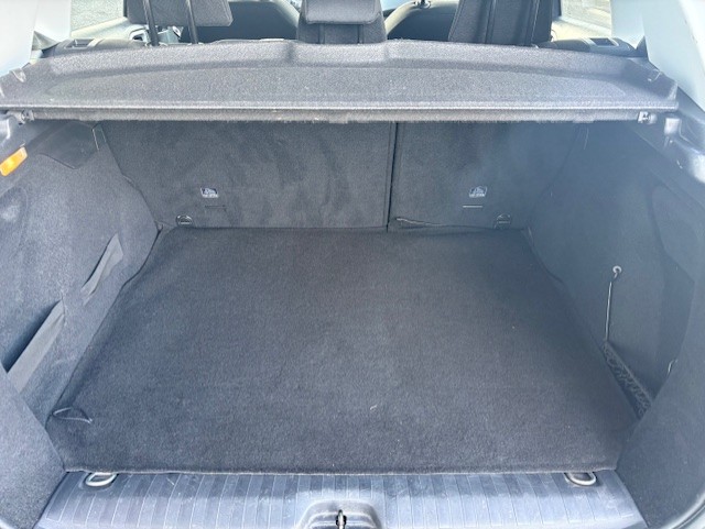 Annonce Peugeot 2008 - coffre